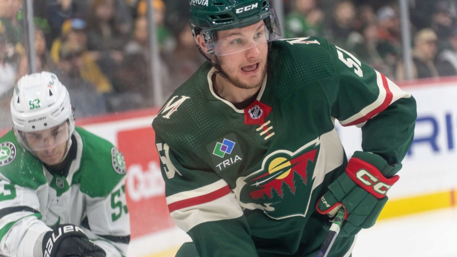 Wild re-sign Adam Raska to one-year, two-way contract