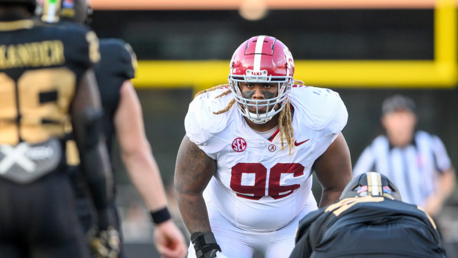 Alabama Defensive Lineman Tim Keenan Makes Major Career Announcement
