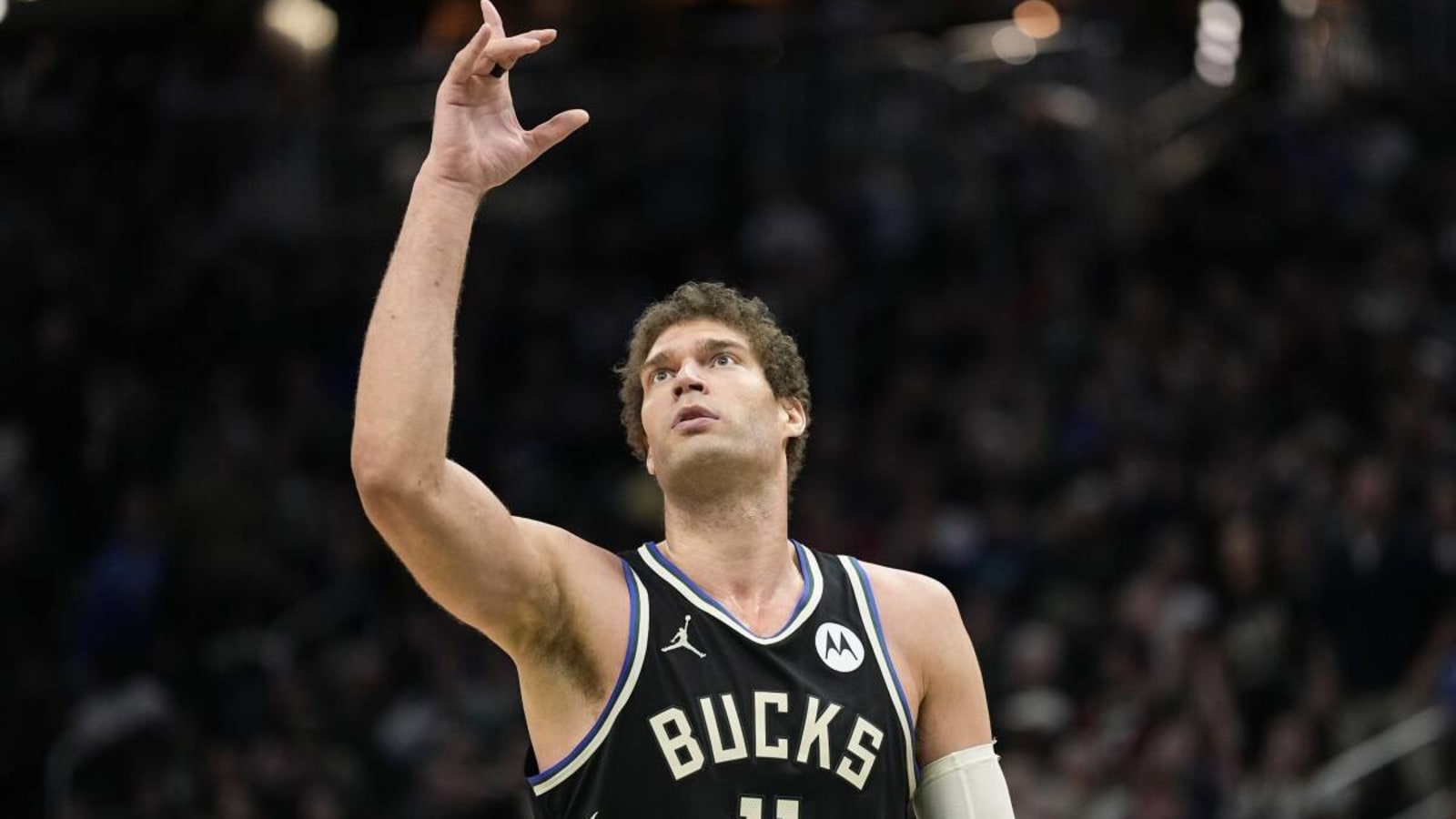 "They draw so much attention" - Brook Lopez talks about the impact Giannis Antetokounmpo and Damian Lillard bring