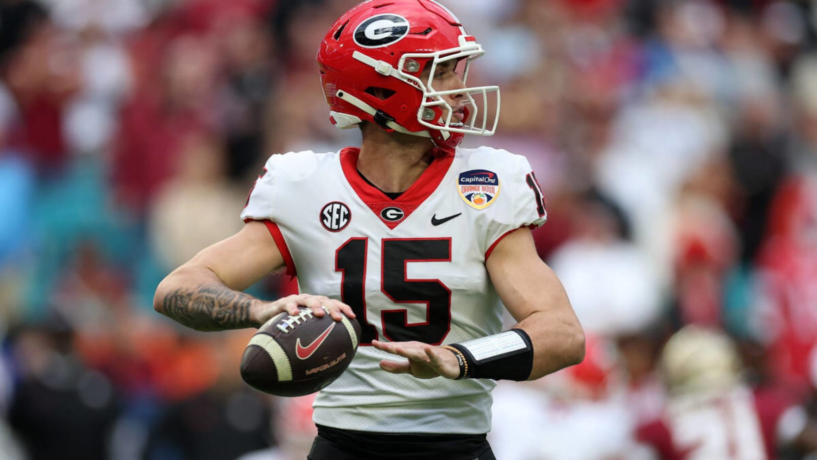Georgia QB Carson Beck talks in-helmet communication that could be headed to FBS