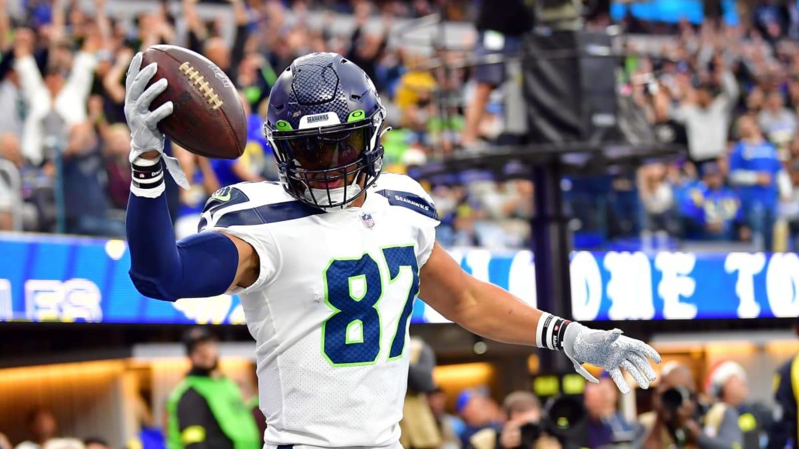 NFL Rule Changes: Guardian Caps Required - Don&#39;t Tell Seahawks TE Noah Fant!