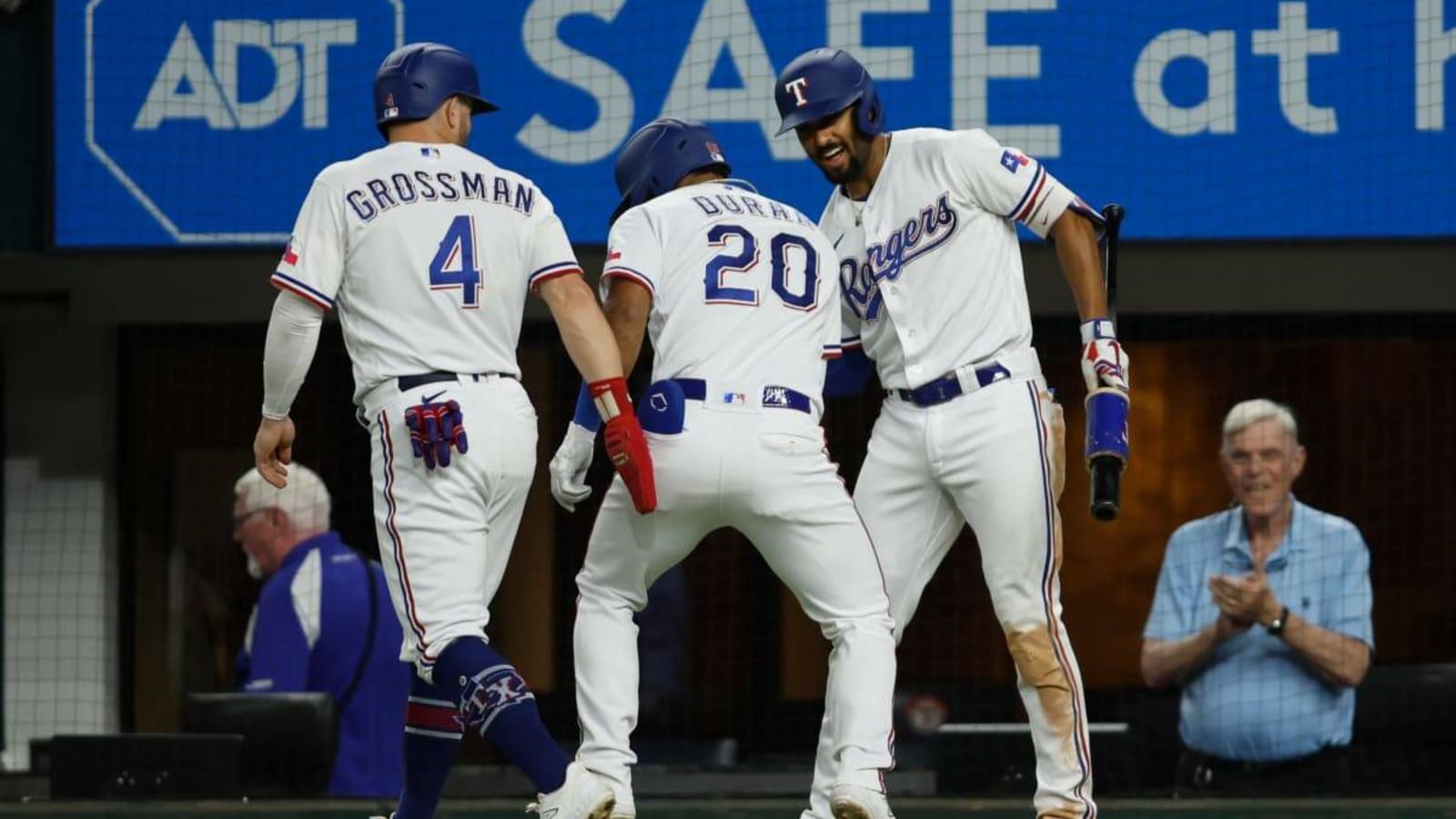 Rangers Beat Rays on Walk-Off Wild Pitch