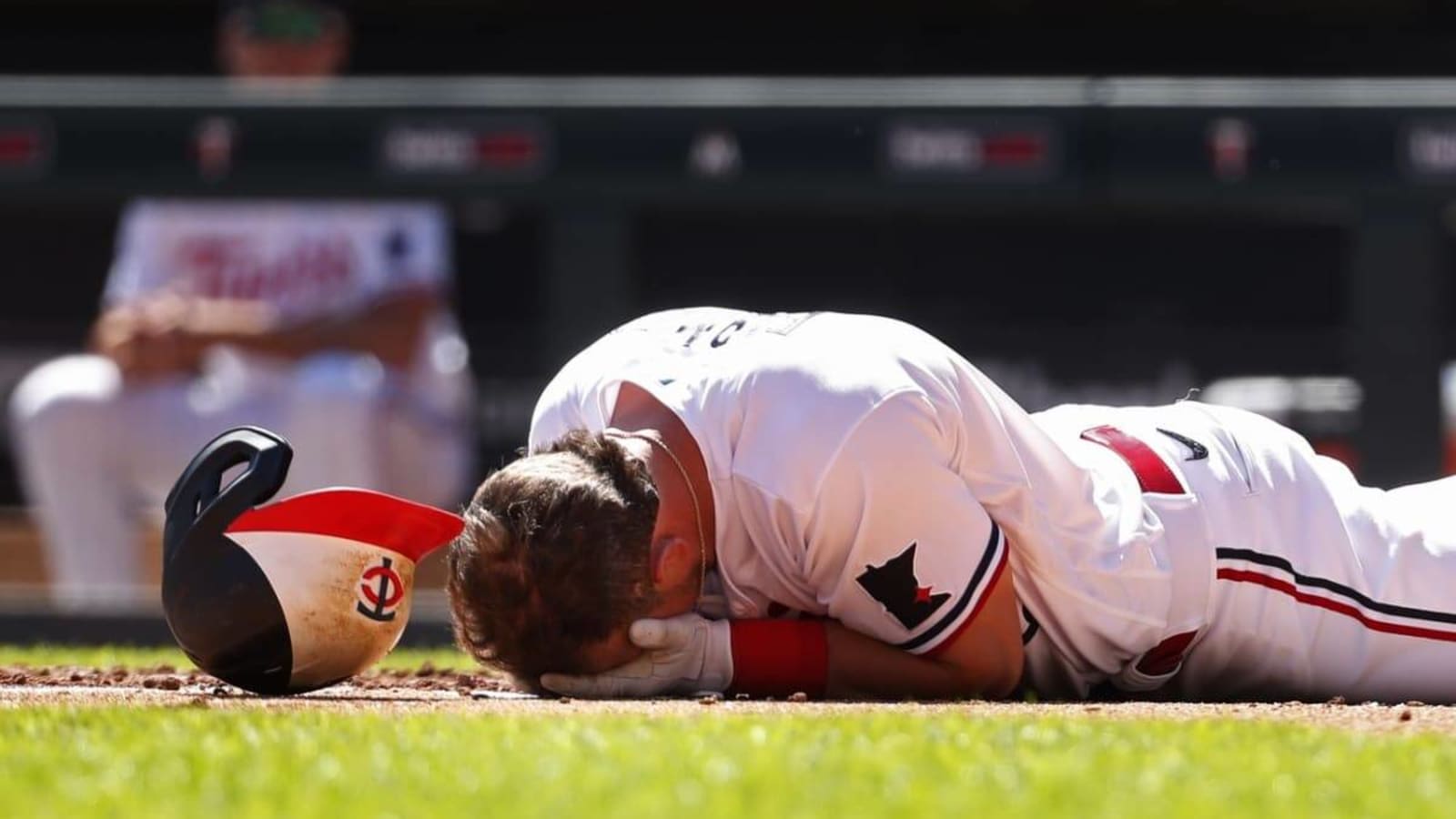 Watch: Minnesota Twins Infielder Kyle Farmer Hit by Pitch in the Face