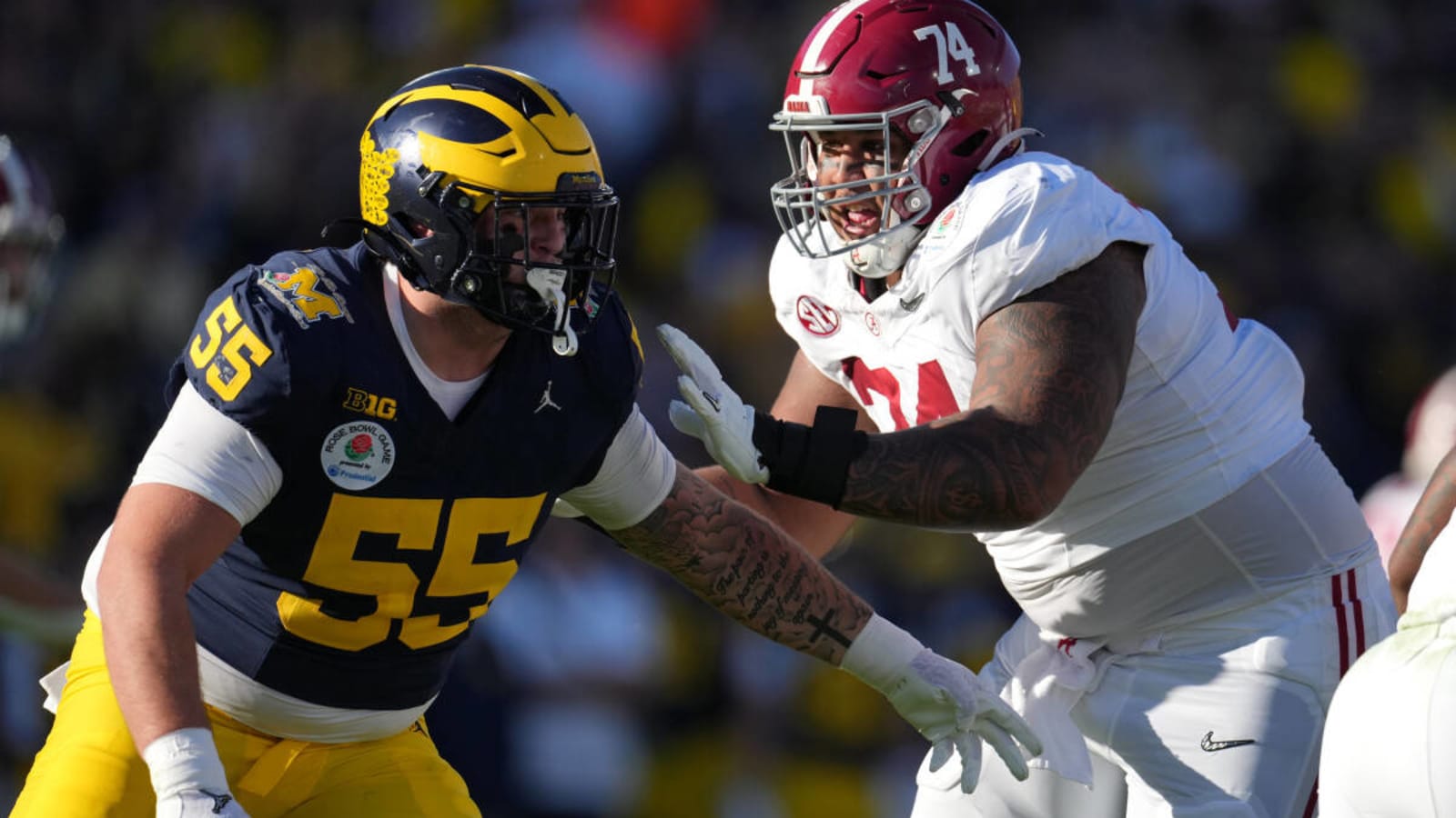 #1 OT Kadyn Proctor Commits to Iowa, WR Dante Cephas to Kansas State, and More Portal News