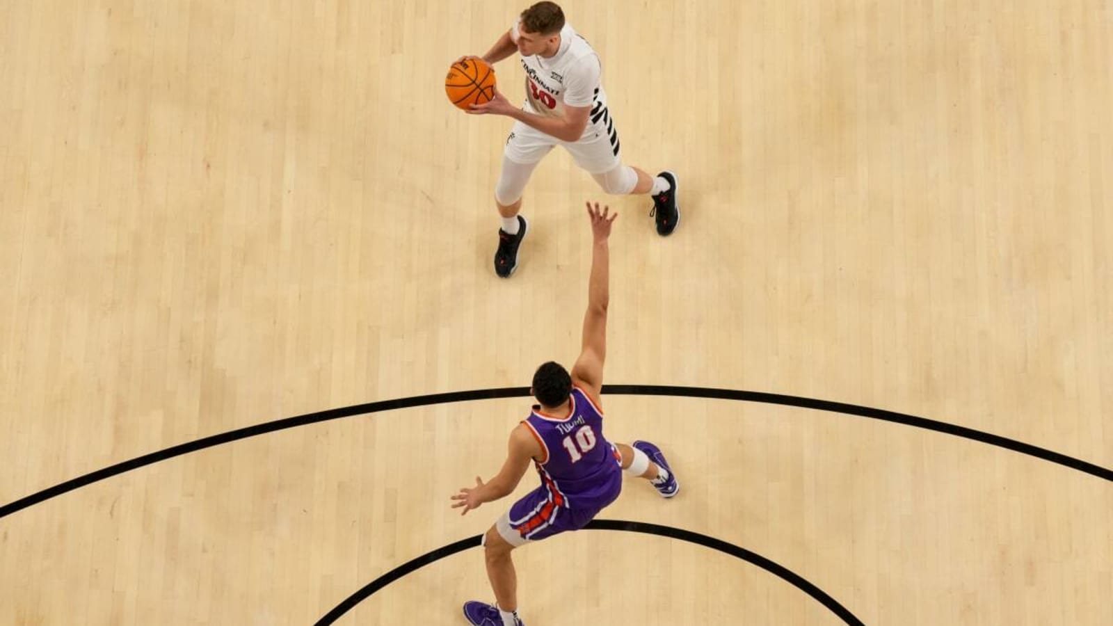 Cincinnati Basketball Keys to the Game: Texas Longhorns