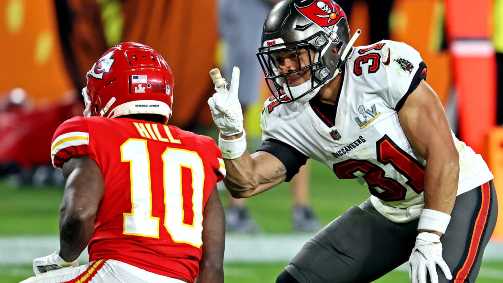 Tampa Bay Buccaneers Likely to Use Franchise Tag on Star Safety Antoine Winfield Jr.