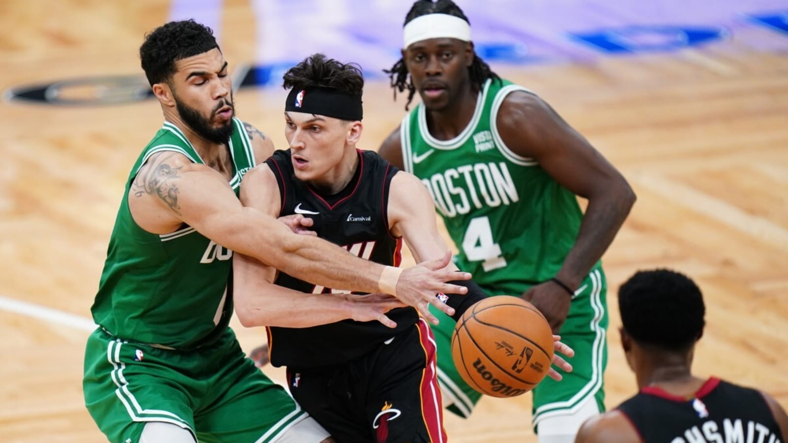 Tyler Herro nói rằng Boston Celtics đảm bảo sẽ chiêu mộ anh, nhưng Miami Heat đã hành động trước