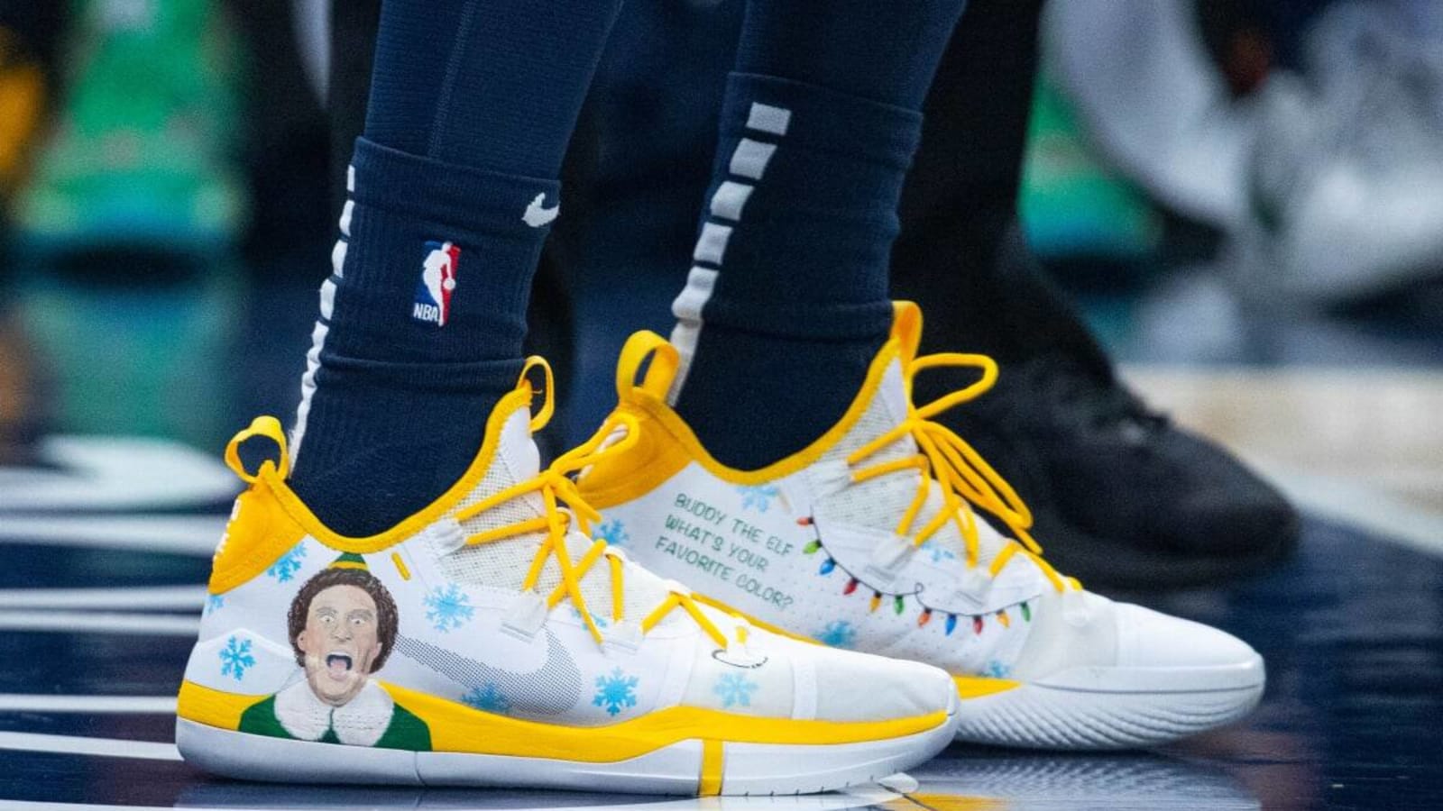 Tyrese Haliburton Customizes Shoes with Elf Tribute Yardbarker