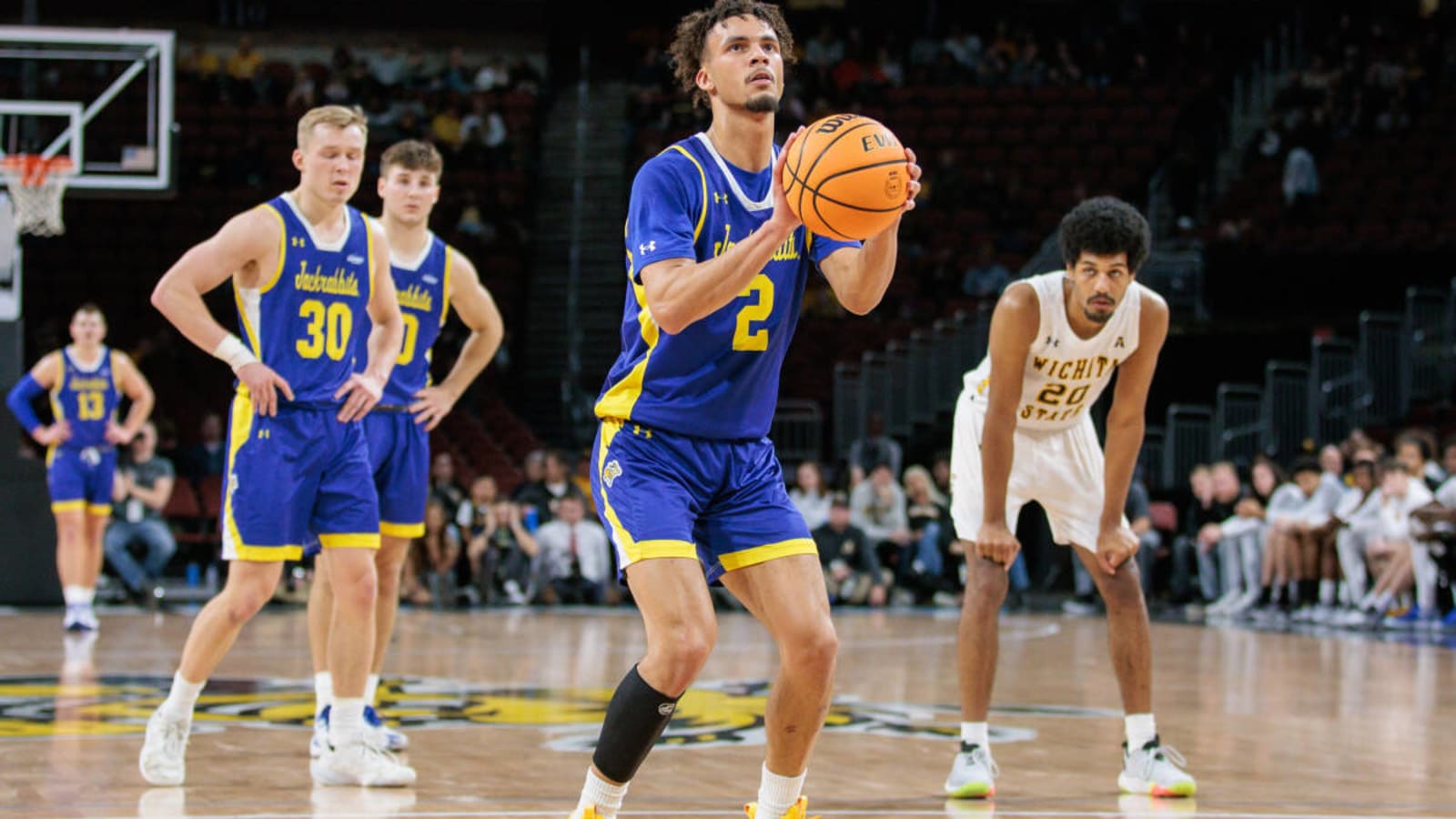 College Prospect Spotlight: South Dakota State&#39;s Zeke Mayo