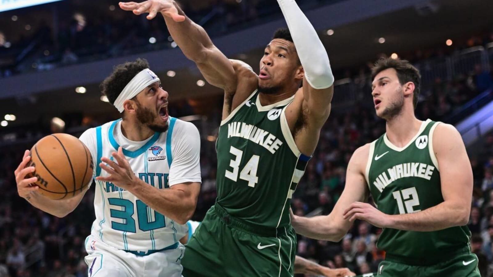 Giannis Antetokounmpo raves about Danilo Gallinari&#39;s fit with the Bucks: "He knows how to play the game"