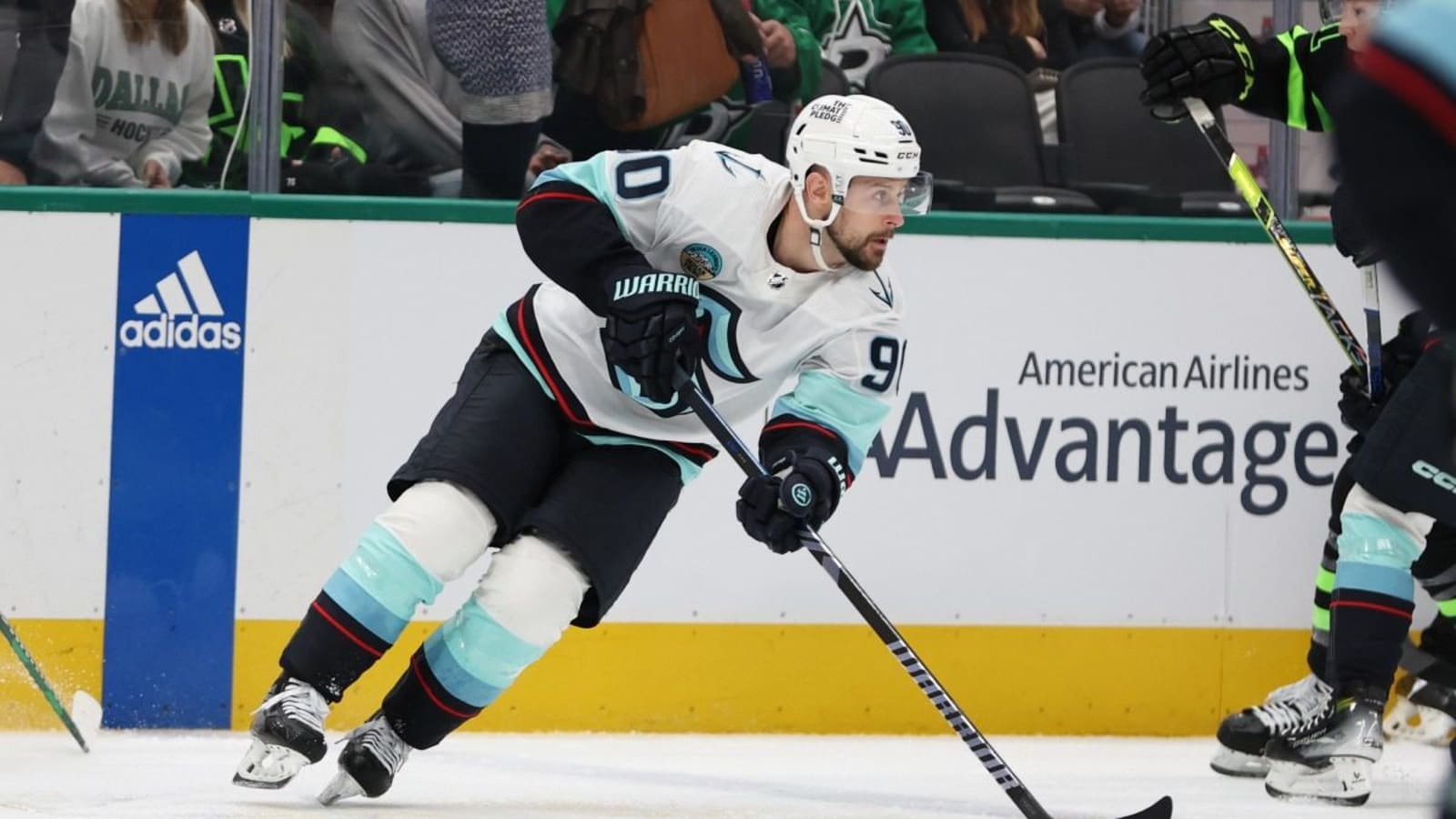 Devils sign Tomas Tatar to one-year, $1.8M contract