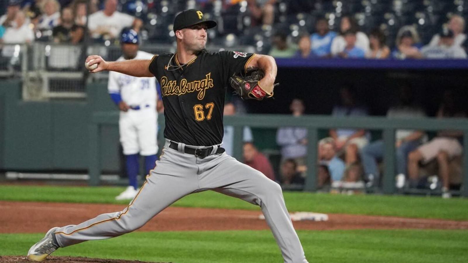 Seattle Mariners Swing Trade with Pittsburgh Pirates For Little Known Reliever