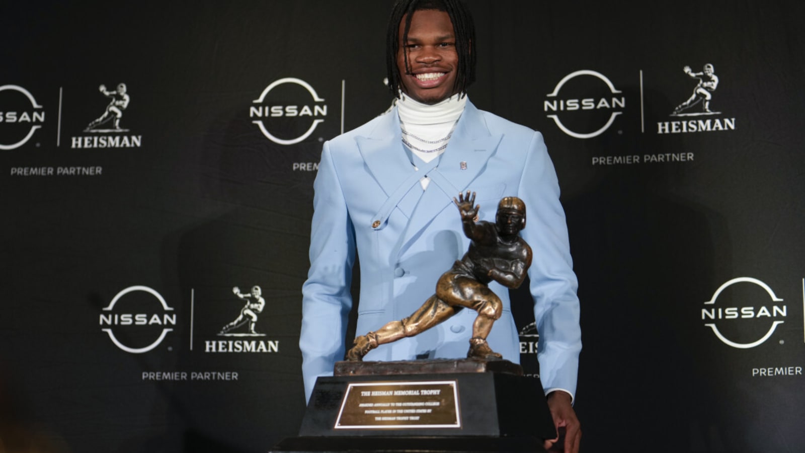 College Football’s Travis Hunter Wins 2024 Heisman Trophy