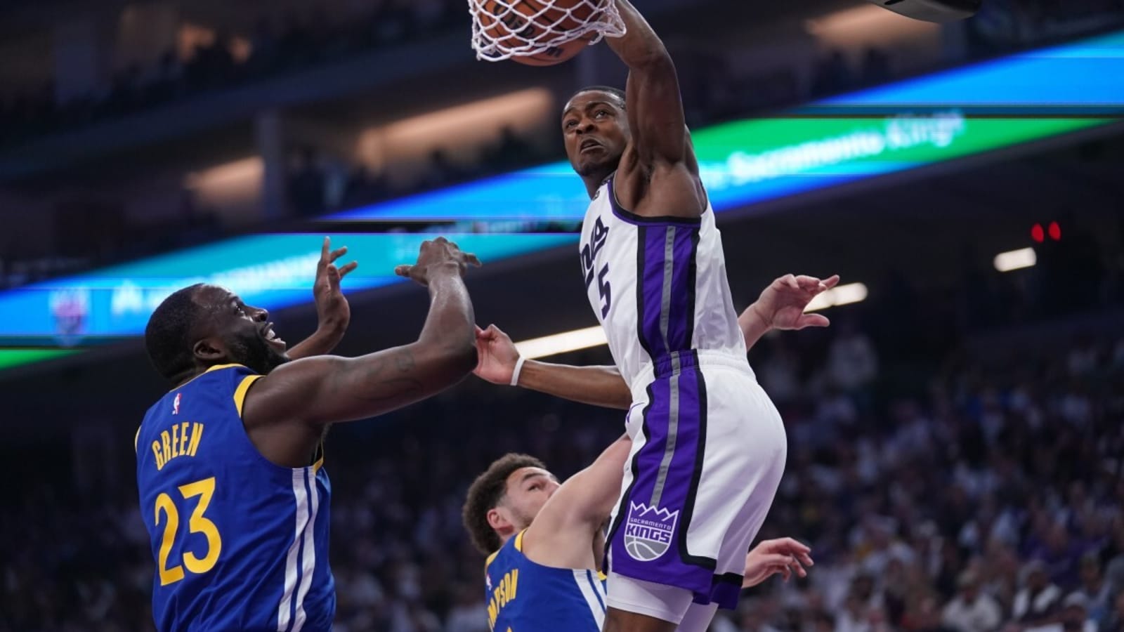 New Team Reportedly Joins the Mix as Potential Trade Suitor for Kings&#39; De&#39;Aaron Fox