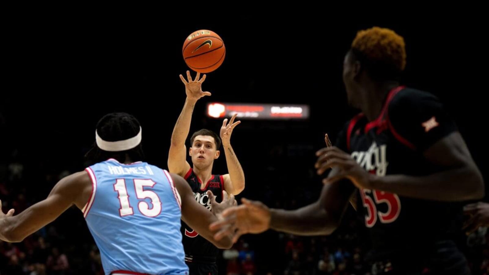Report: Cincinnati Basketball Possibly Down Two Players Against BYU