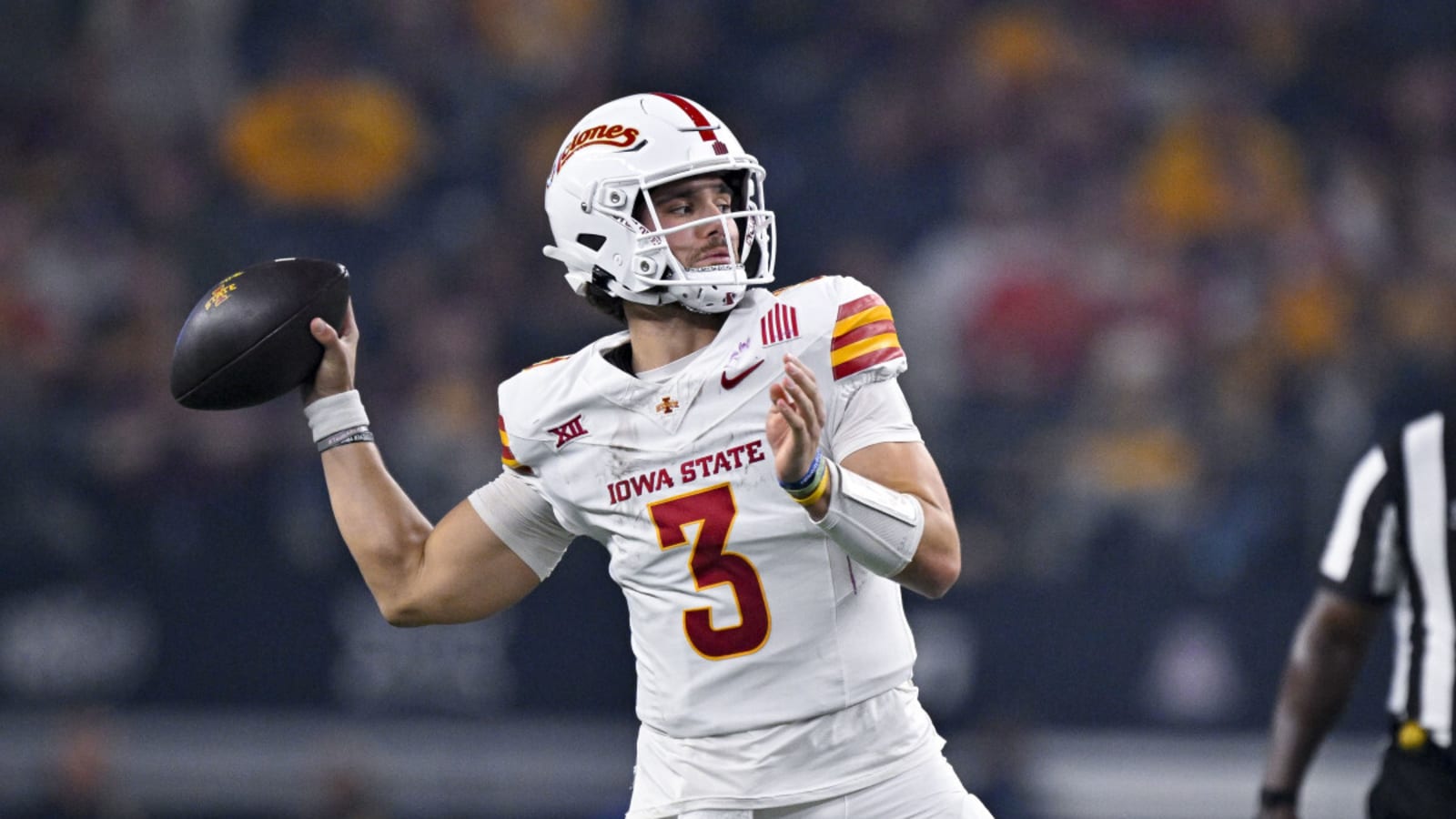 College Football QB Makes Transfer Portal Decision Amid Tampering Allegations
