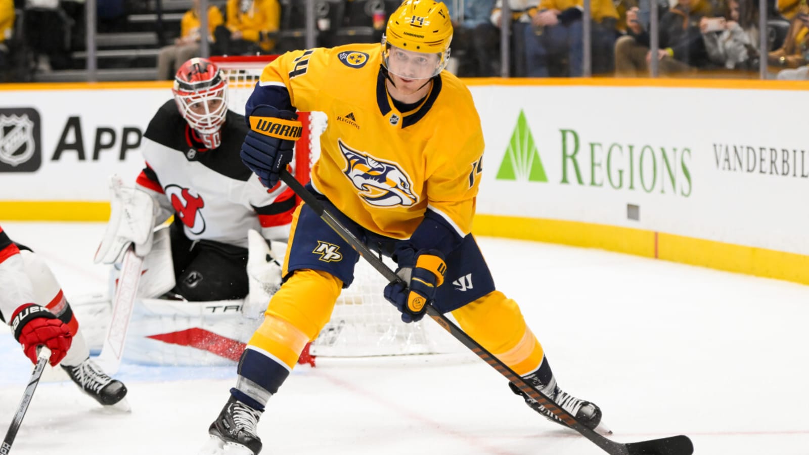Report: Wild &#39;talking&#39; with Predators about Gustav Nyquist trade