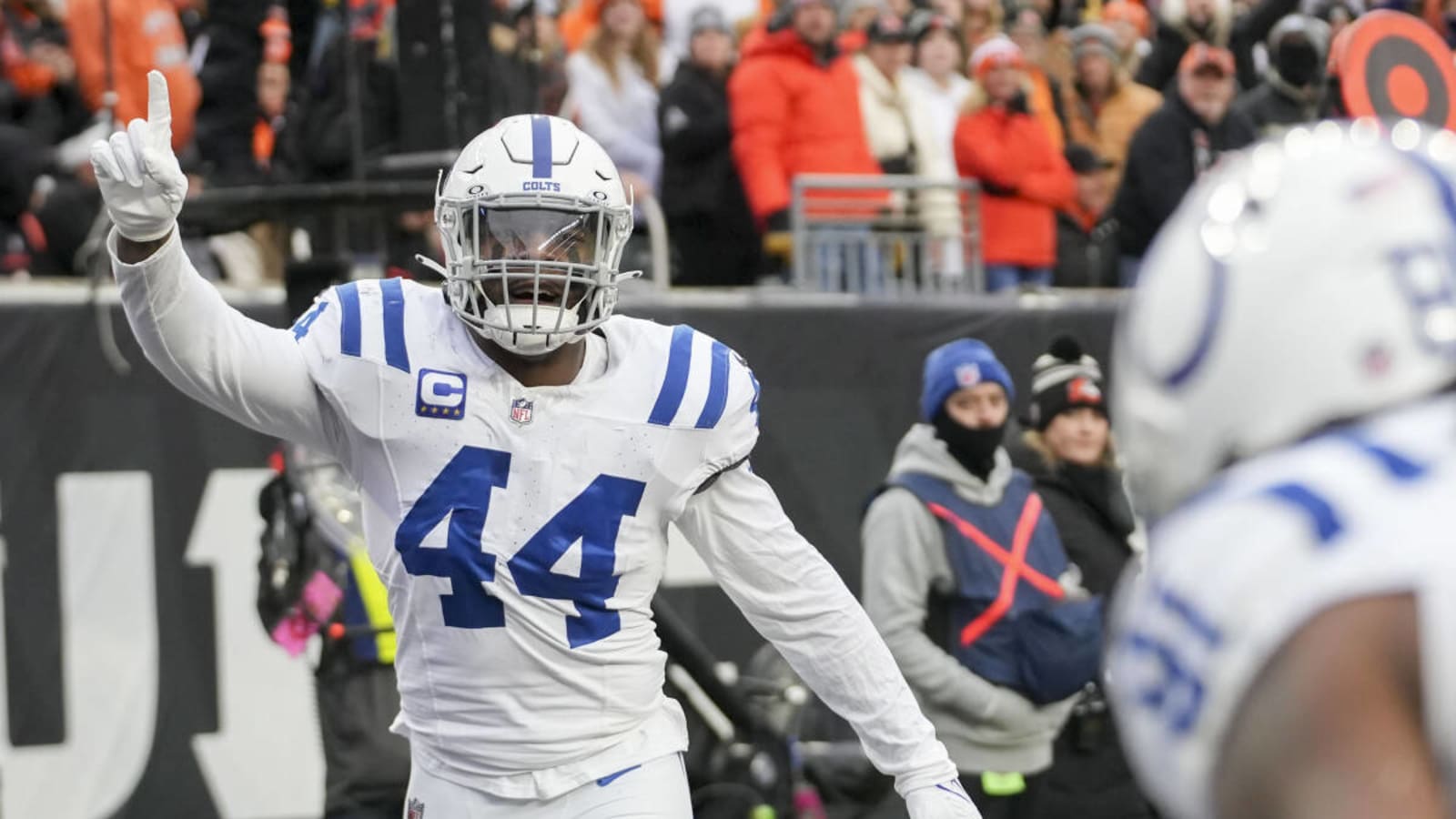 Zaire Franklin wants the Colts to add two star defenders