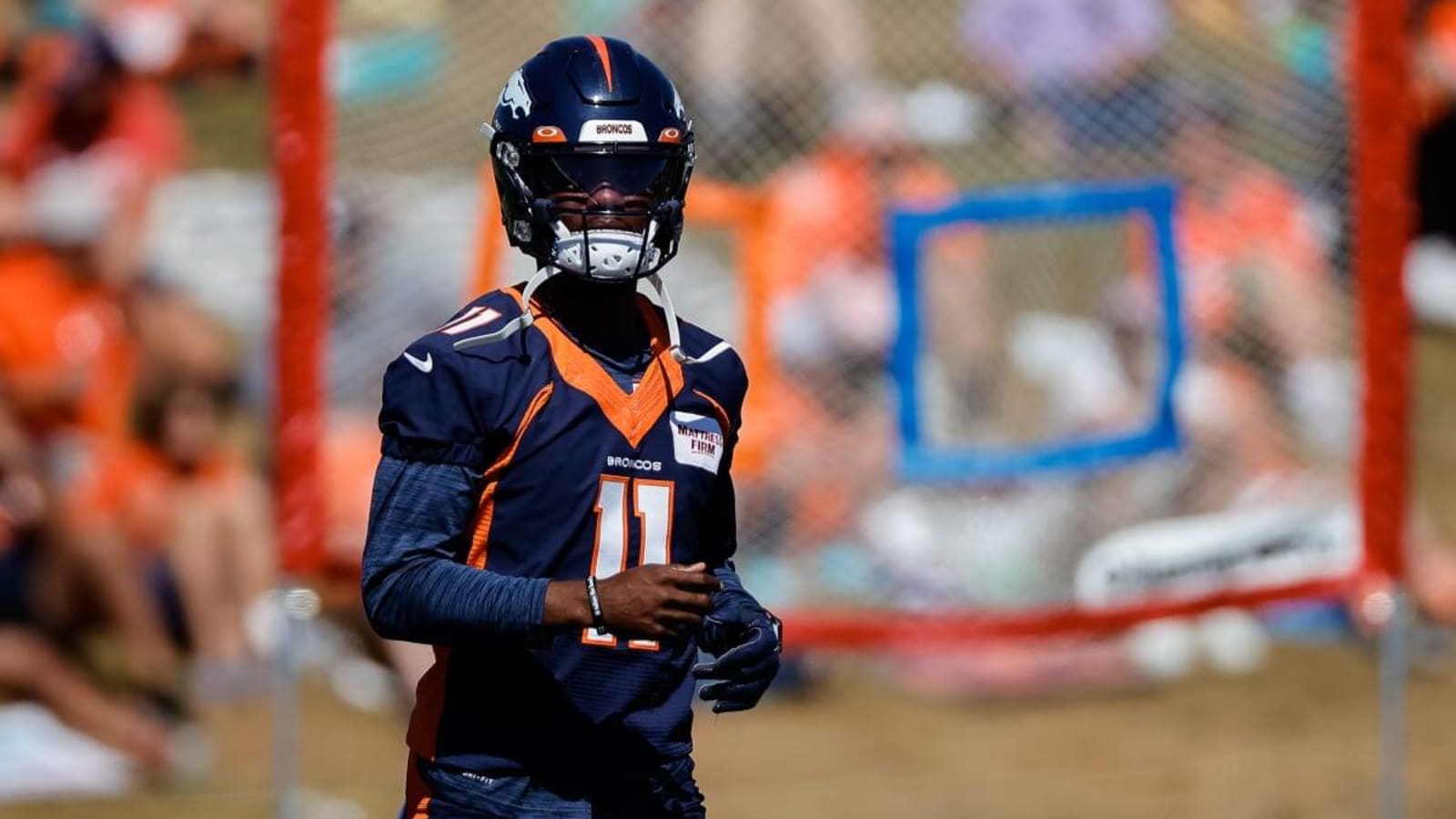 Report: Broncos Re-Sign QB Josh Johnson to Practice Squad