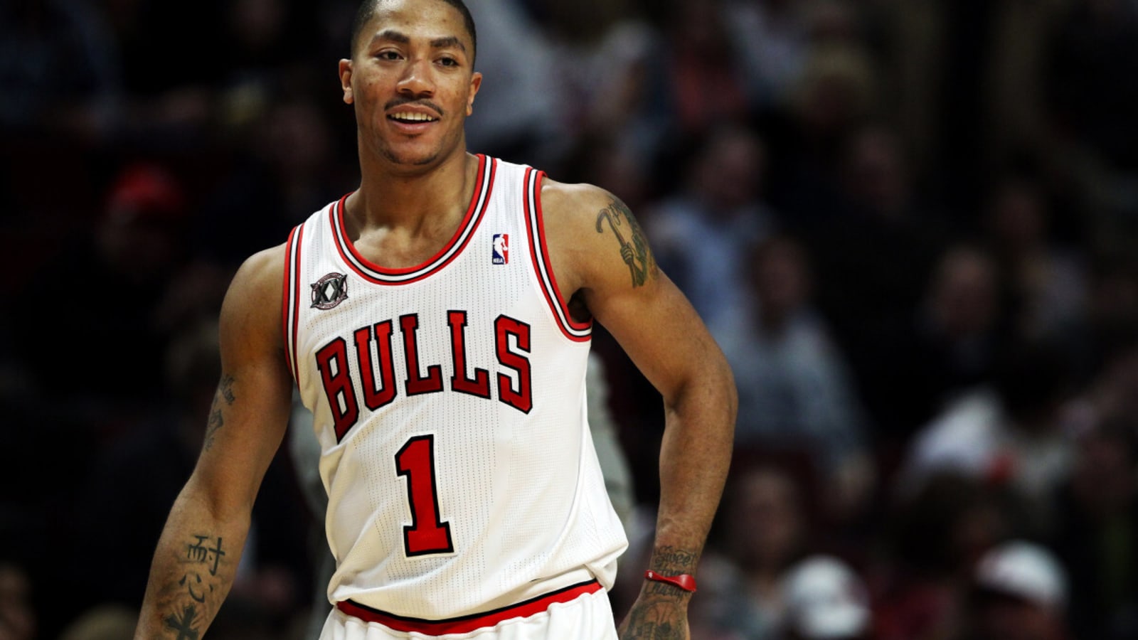 Chicago Bulls Make Decision On Retiring Derrick Rose&#39;s Jersey