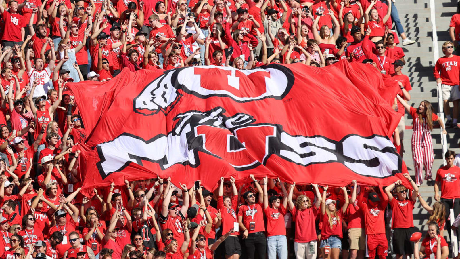 Zacharyus Williams Signs With Utah