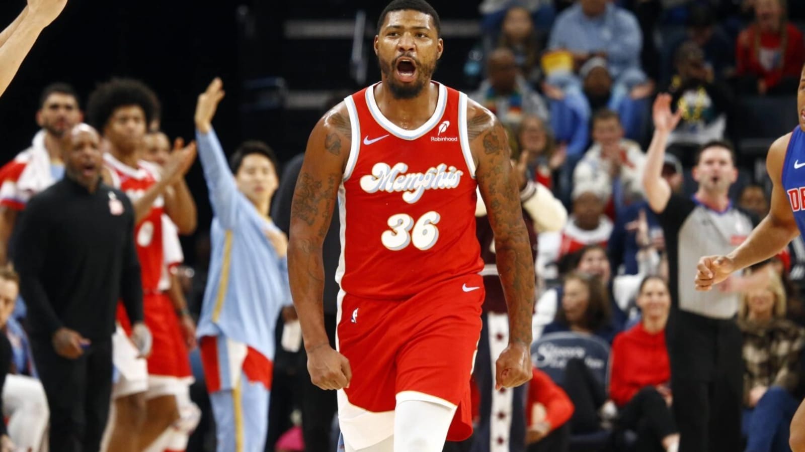 Lakers Could Acquire Marcus Smart In Exchange For D&#39;Angelo Russell