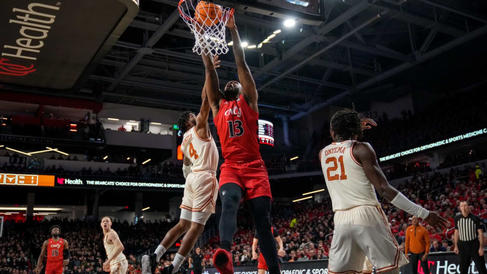 Winners And Losers From Cincinnati&#39;s 74-73 loss to Texas