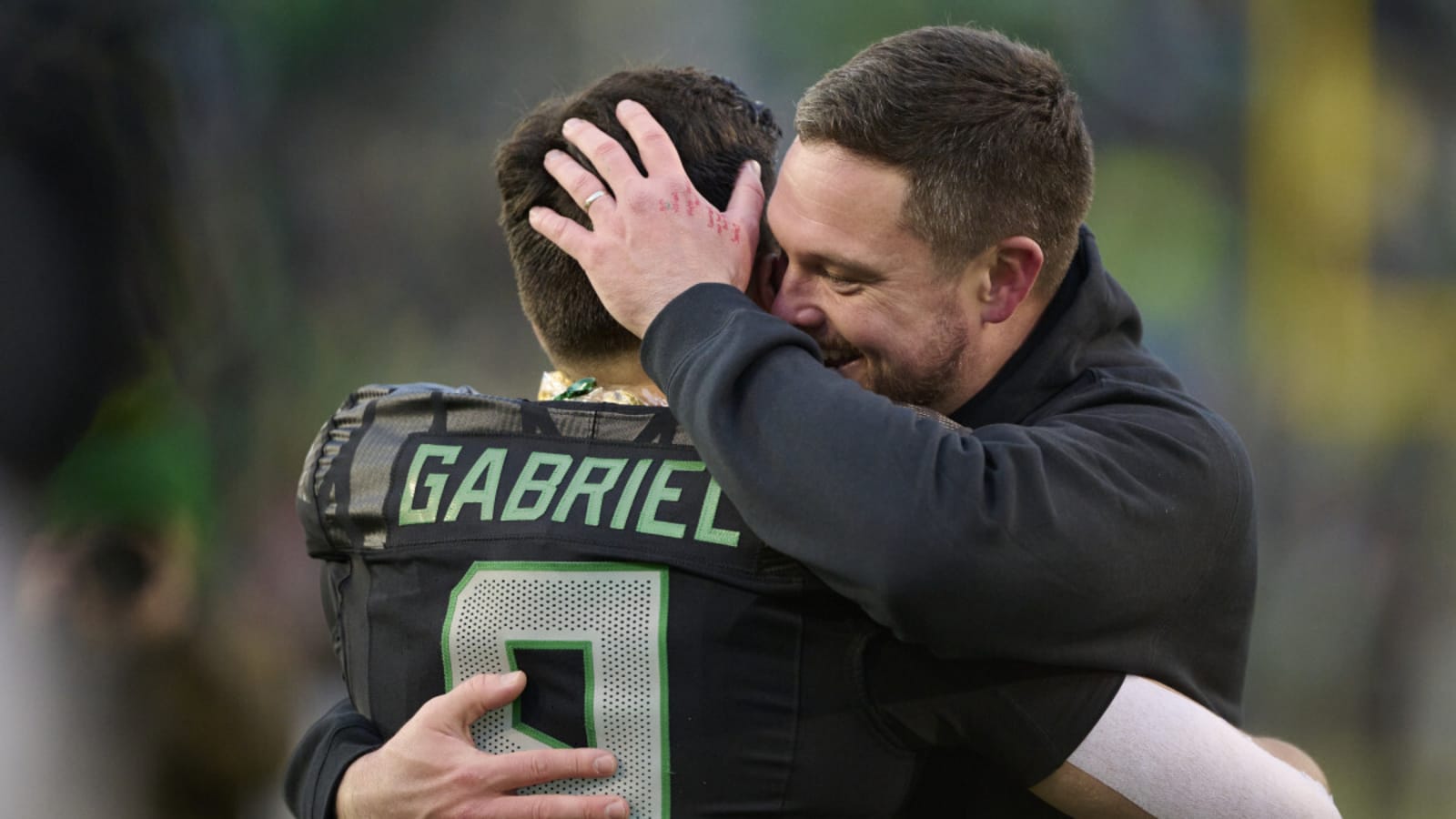 Oregon Lands Projected $603K QB to Replace Dillon Gabriel