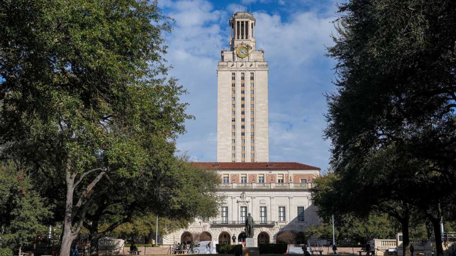 Sources: University of Texas police chief Eve Stephens pressured to resign Friday by school official