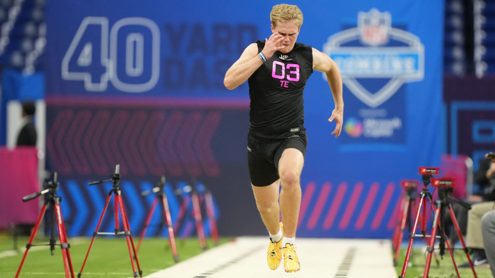 Jake Briningstool Clemson’s Tough Tight End with Potential to Shine in NFL Despite Limited Speed