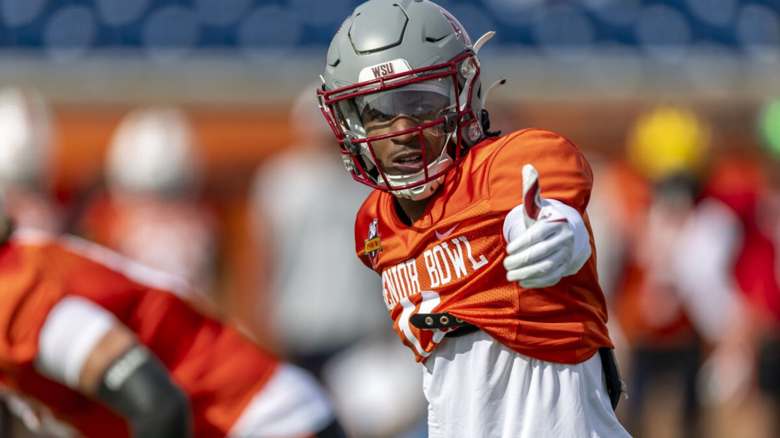 Titans Select Former Cam Ward WR in Latest Mock Draft
