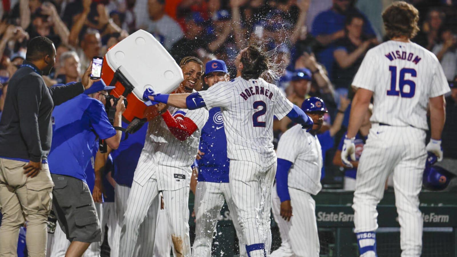 Cubs Shine Late in 4-3 Walk-Off Win vs. Braves