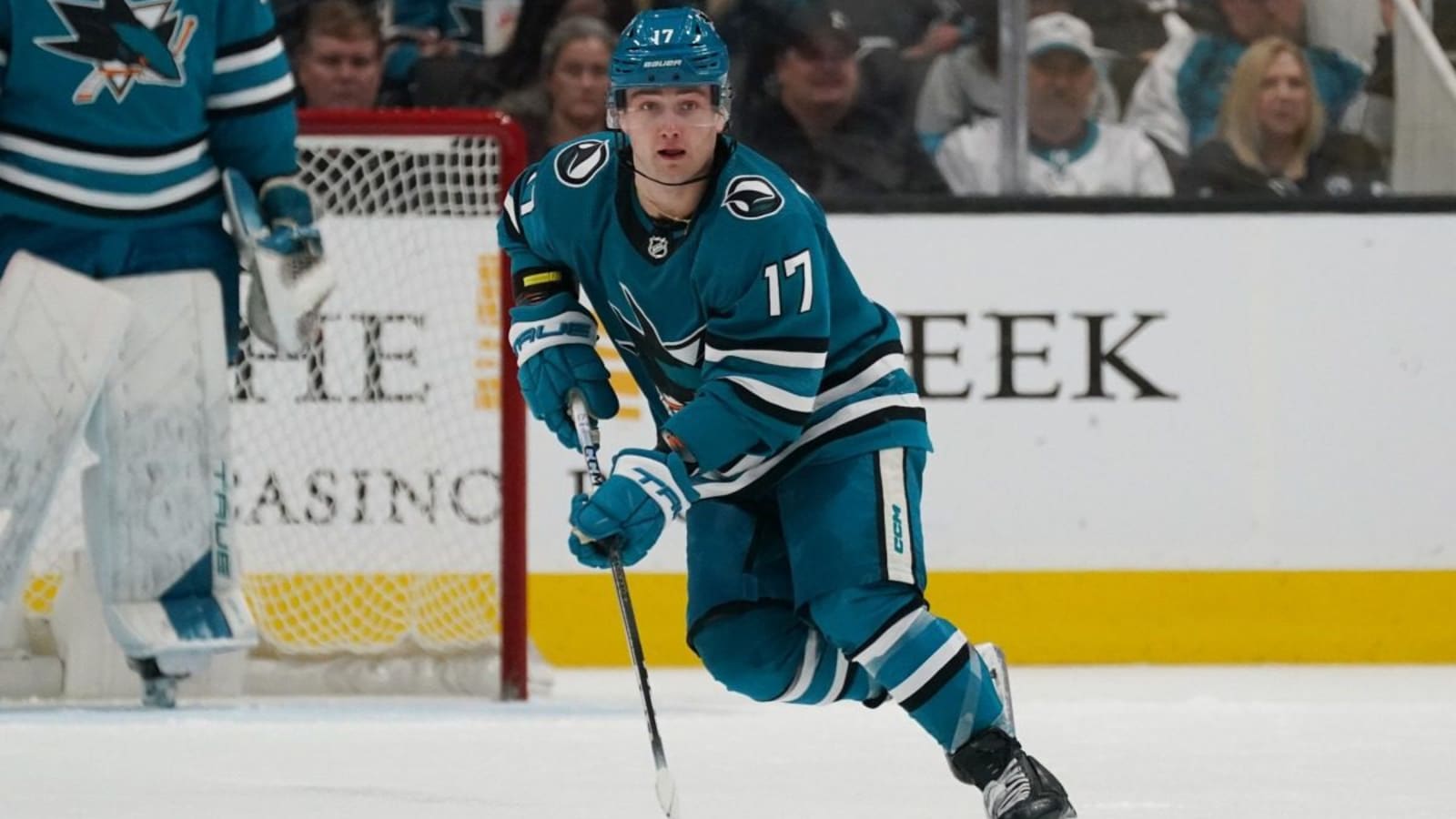 Sharks re-sign Thomas Bordeleau to one-year, two-way contract
