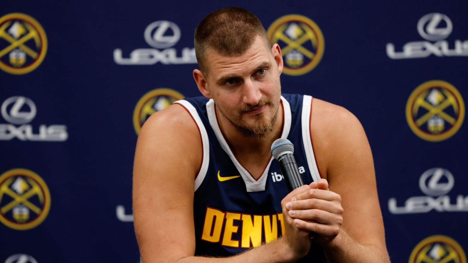 Nikola Jokic Pulls Up To Nuggets Media Day With New Beard Style: 'I Need Compliments'