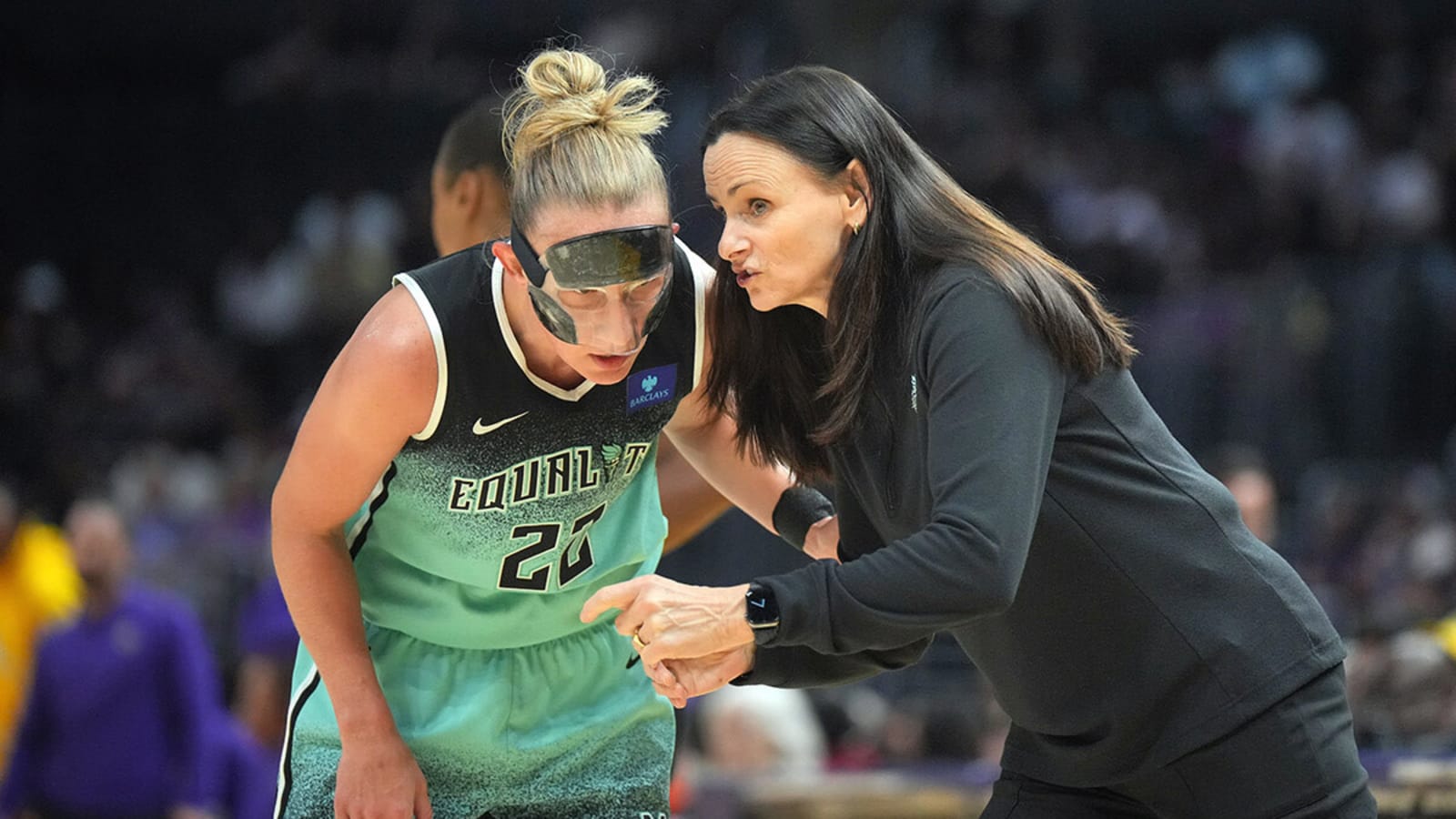 Former Gonzaga Star Courtney Vandersloot Expected To Return To Chicago Sky