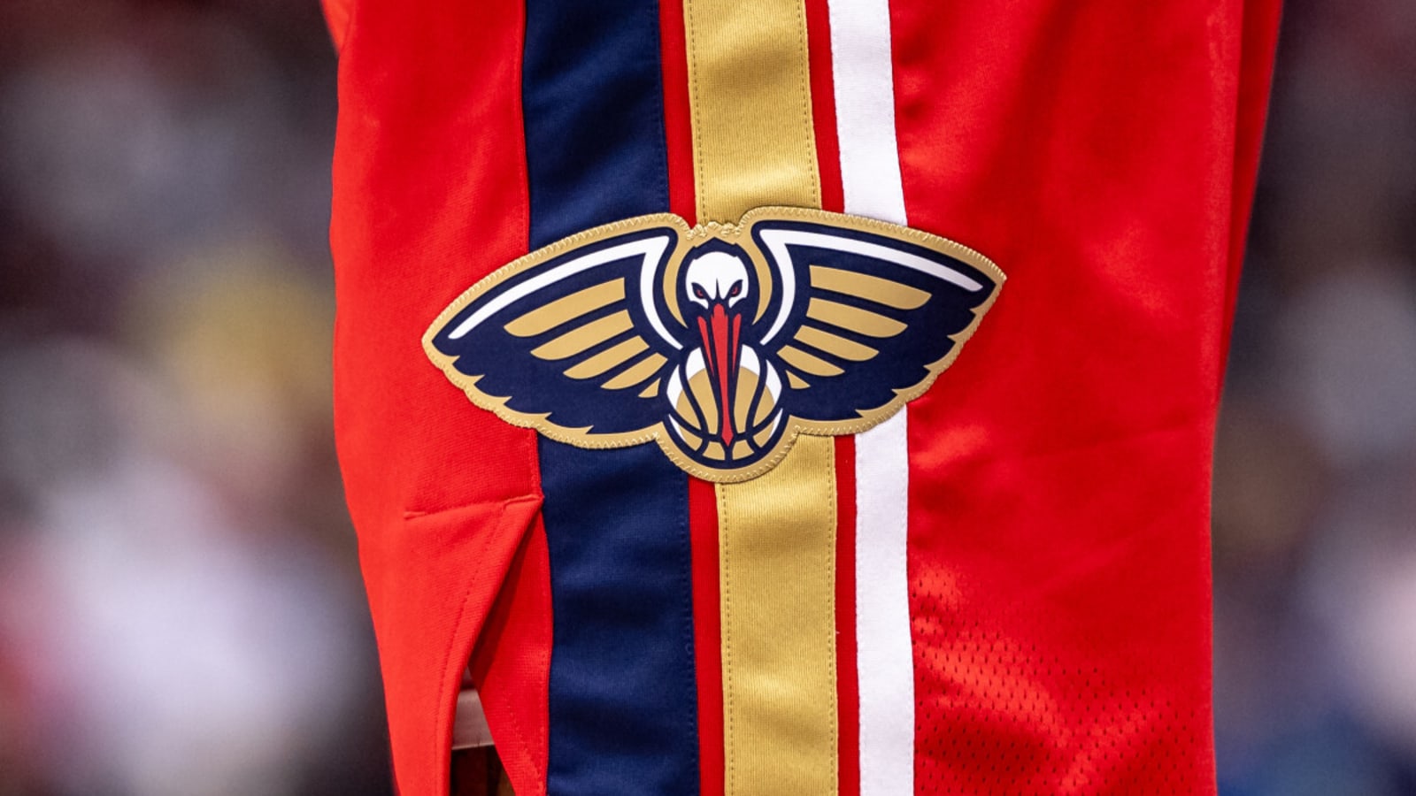 Rival Teams to &#39;Closely Monitor&#39; Pelicans’ Forward Duo This Season: Report