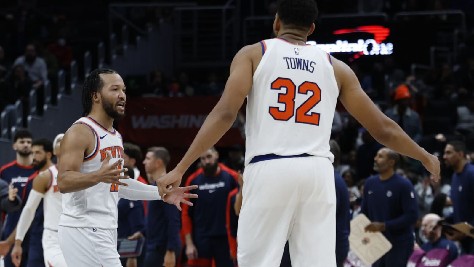 Three Knicks Battling Injuries Ahead of 76ers Matchup