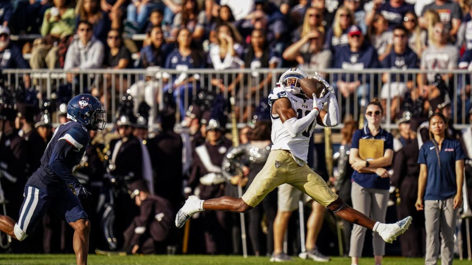 Fighting Irish Football: 3 Outstanding Transfers to Know