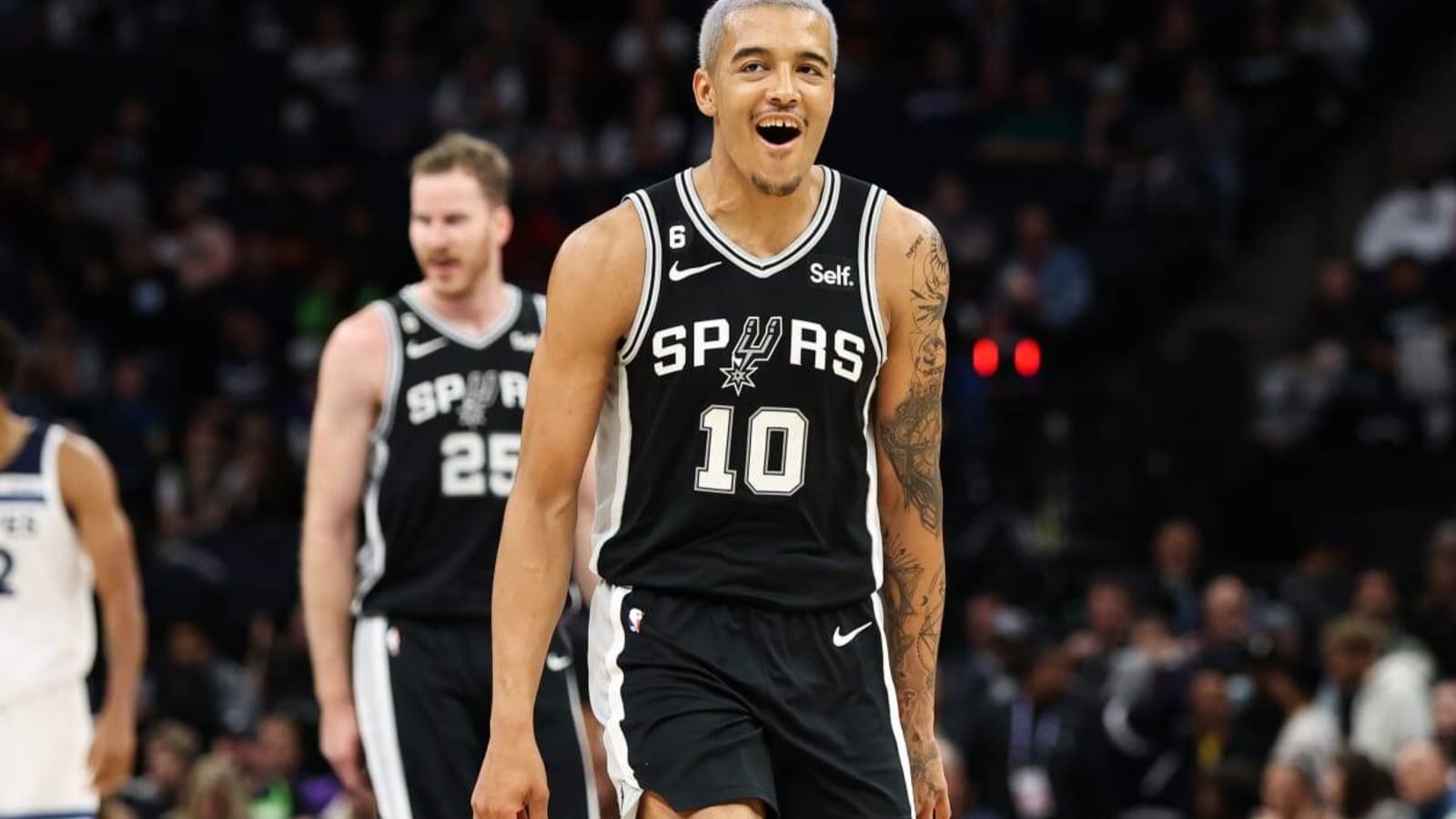 Spurs&#39; Jeremy Sochan Is Exploring His Offensive Upside