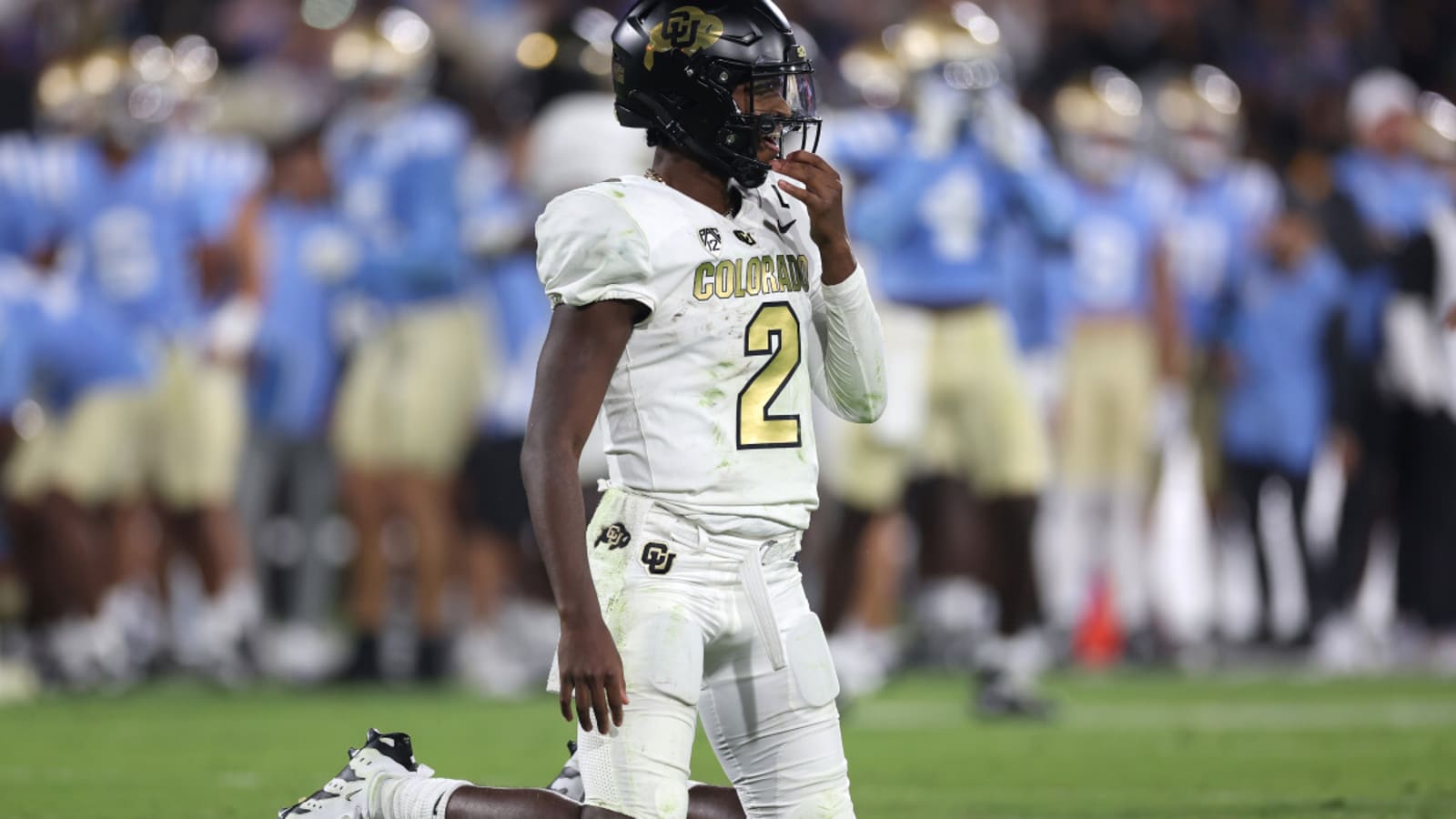 NFL Host Uses 1 Word To Describe Shedeur Sanders Attacks