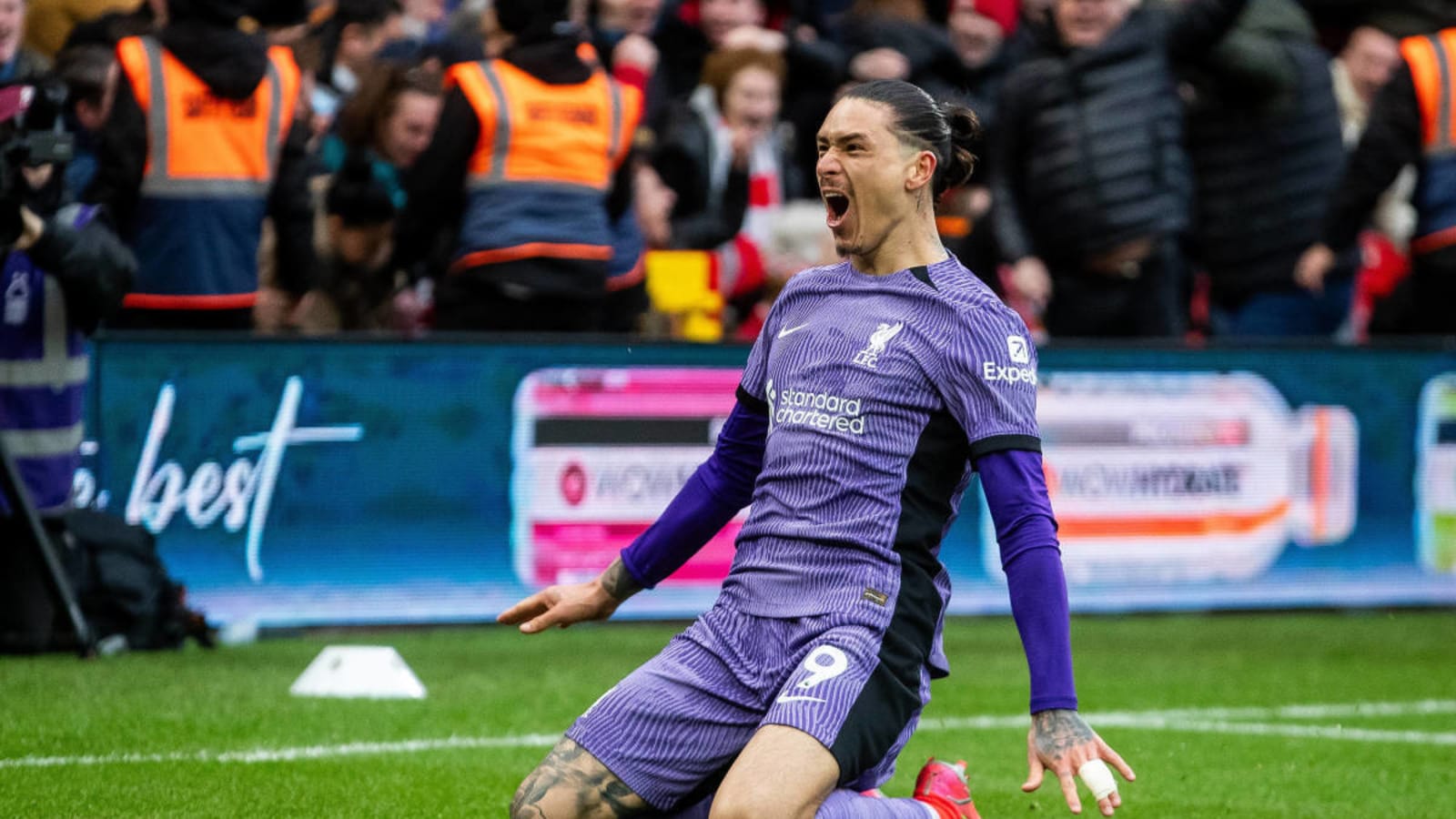 Darwin Nunez Scores Liverpool&#39;s Latest Winning Goal in Premier League History to Beat Nottingham Forest