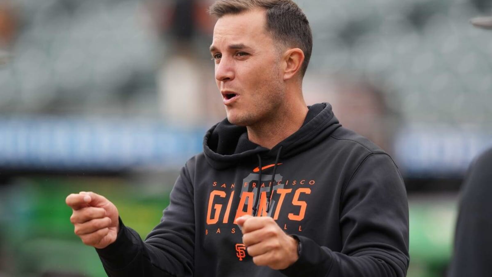 Report:  Giants interview third-base coach for manager opening