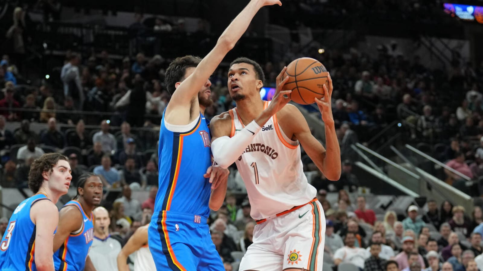 NBA Friday Night Slate: Scoot Henderson, Victor Wembanyama to Cap Off Blazers-Spurs Season Series