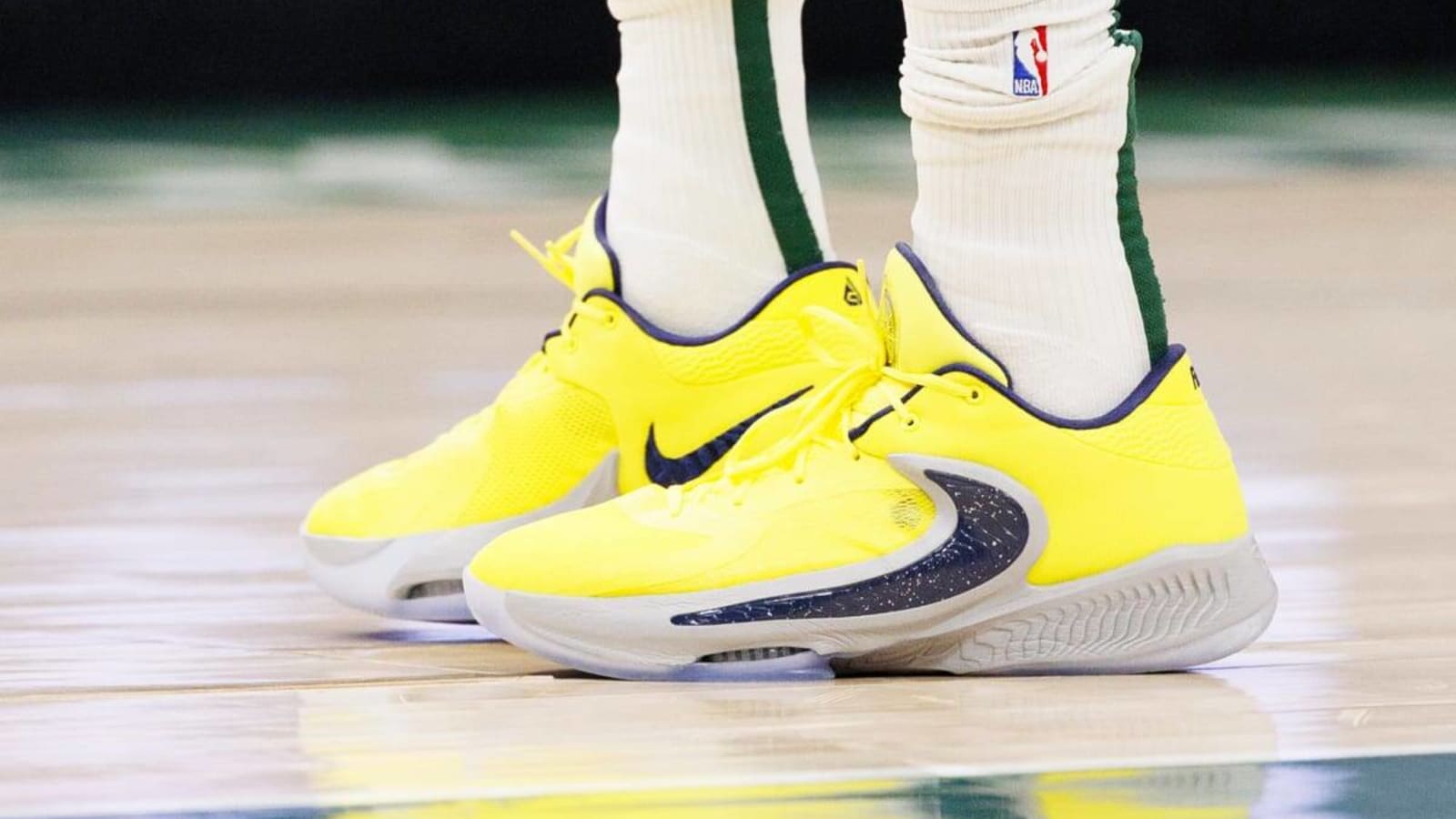 Four New Sneakers Appear in NBA Games Last Night Yardbarker