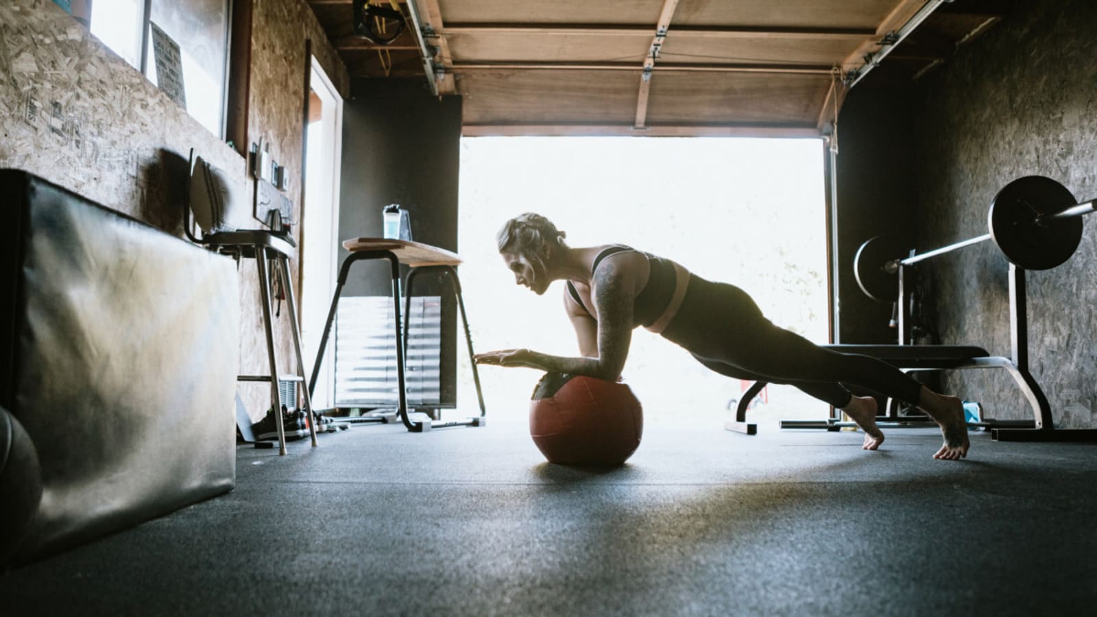 Best Types of Flooring for a Home Gym