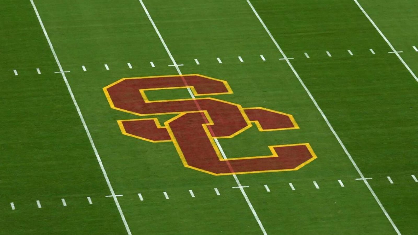 USC Football: Trojans Eyeing Southeastern Conference RB Transfer?