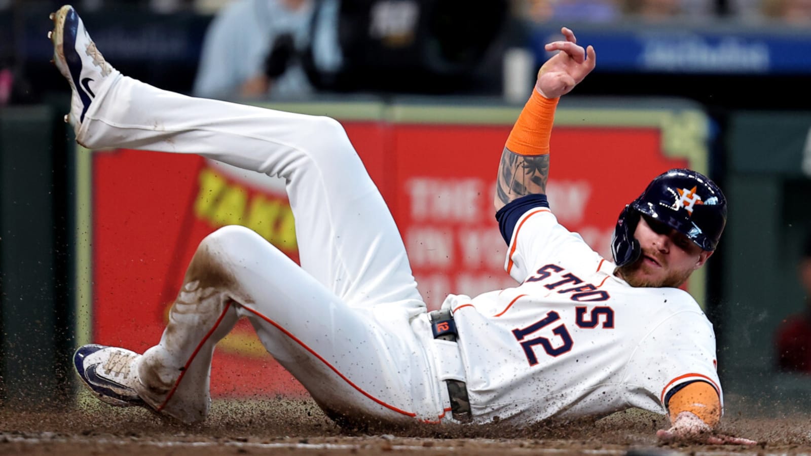Astros Make Roster Decision Amid MLB Free Agency
