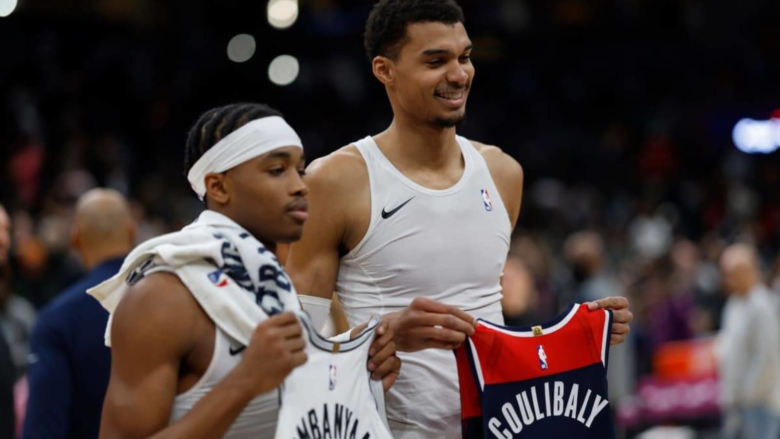 Look: Wembanyama Swaps Jerseys with Former French Teammate