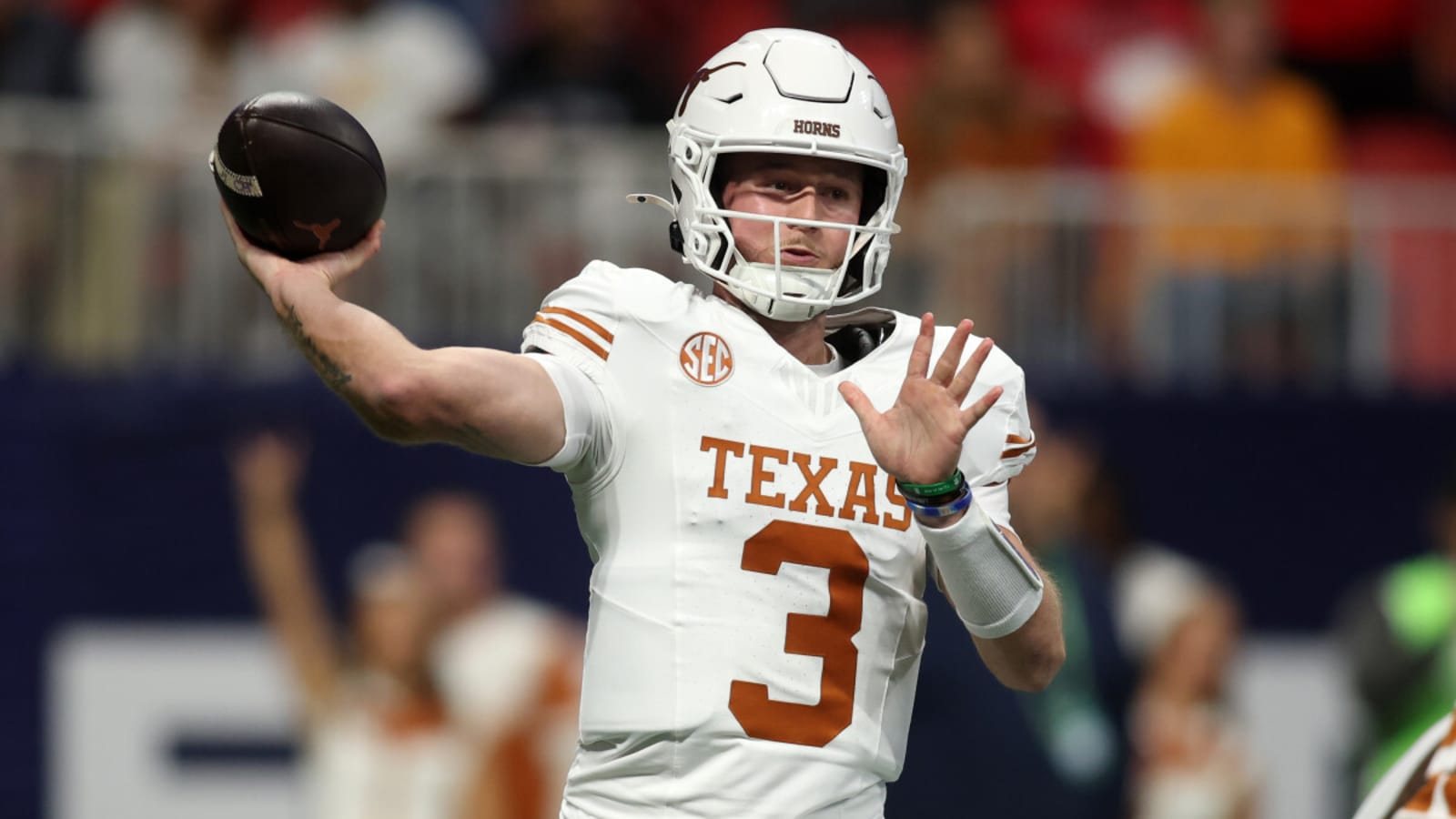 Quinn Ewers Draws Comparison to 3-Time Pro Bowl QB
