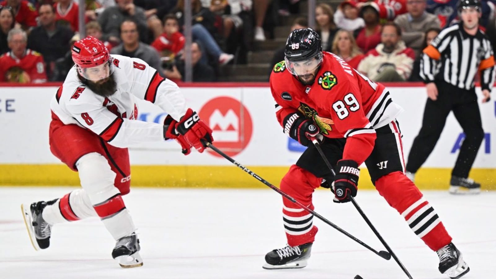 Blackhawks acquire 27th pick in 2024 NHL Draft from Hurricanes for 34th